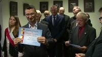Krzyże zasługi i wyróżnienia za pomoc niepełnosprawnym