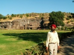 27 Lutego 2012 : Indie - skalne świątynie Aurangabad - prowadzi Stanisław Dąbrowski